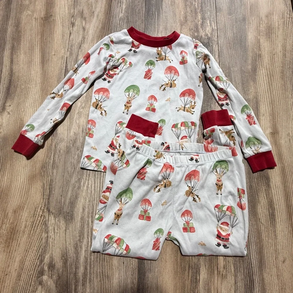 Burts Bees Kids 4T Christmas Pajamas Parachuting Santa Reindeer Organic Cotton